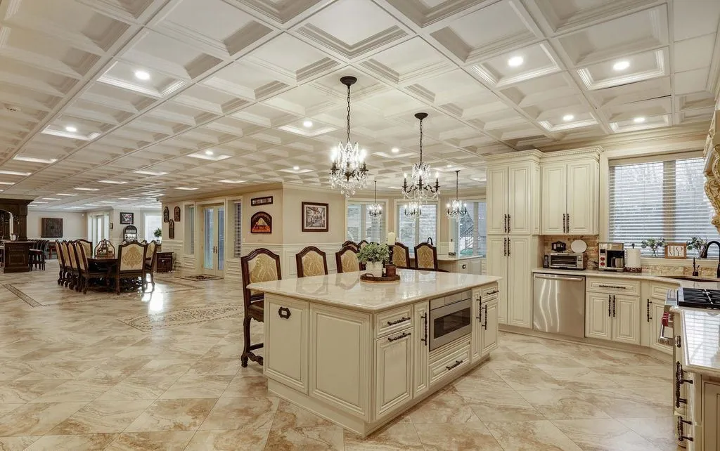 New Jersey Luxury Home Exuding Opulence and Warmth Asks $5.699M 26 19 Embry Farm Road An Exceptional New Jersey Estate Exuding Opulence and Warmth at 5.699M 20