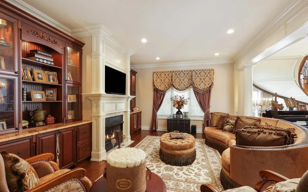 New Jersey Luxury Home Exuding Opulence and Warmth Asks $5.699M 10 19 Embry Farm Road An Exceptional New Jersey Estate Exuding Opulence and Warmth at 5.699M 7