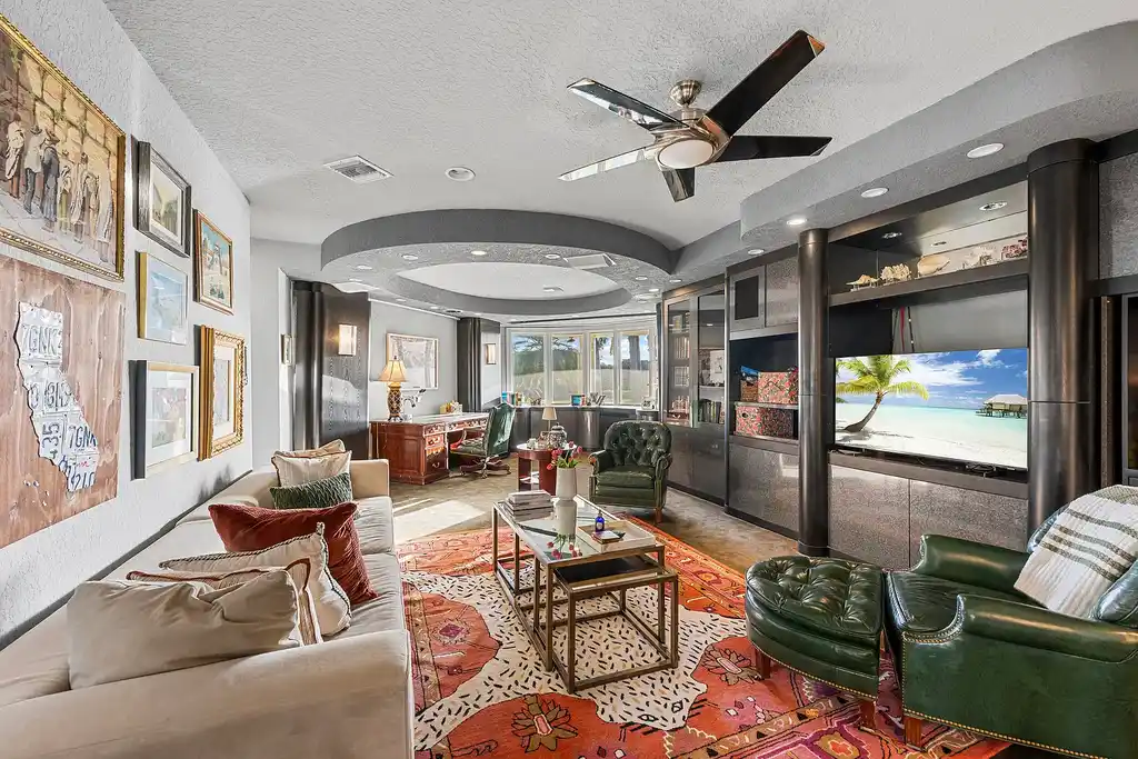 A $5.5 Million Remarkable Golf Course Estate Elevating Luxury Living in Boca Raton 15 Golf course views from the backyard of 21169 Oakley Court in Boca Raton