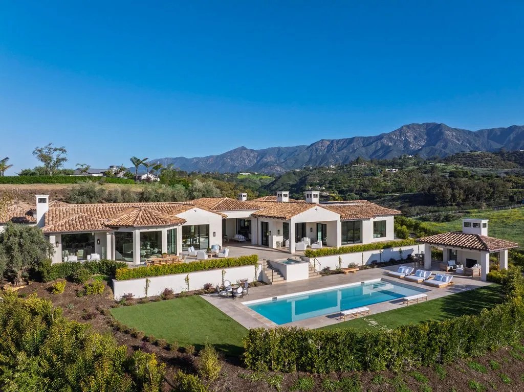 A Mediterranean-Inspired California Dream Estate on 5 Acres Asks $21 Million 6 220 Montecito Ranch Ln A Spectacular 5 Acre Mediterranean California Dream Estate 2