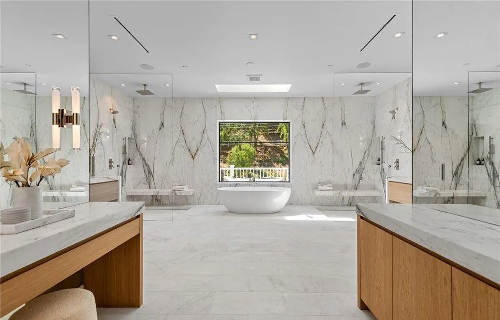 A Pristine New California Estate on 1.4 Acres at $24.775 Million 22 24044 Long Valley Rd A Spectacular Brand New California Estate on 1.4 Acres 18