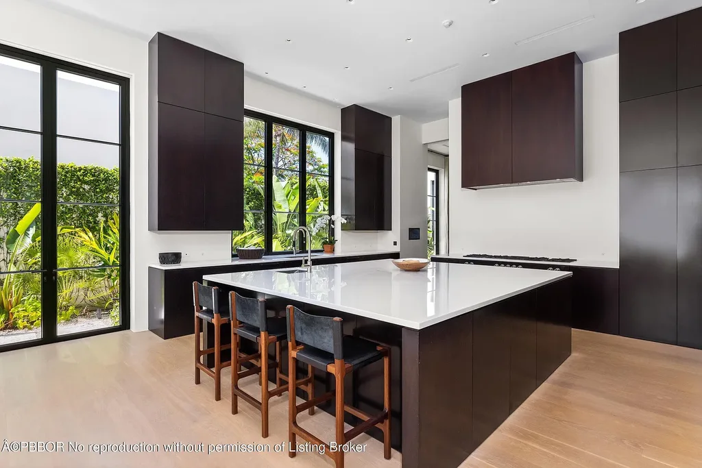 $69.5 Million Classical-Modern Estate Sets a New Benchmark in Palm Beach’s Exclusive Estate Section 9 241 Jungle Rd Palm Beach home for sale featuring a classical-modern estate in the exclusive Estate Section