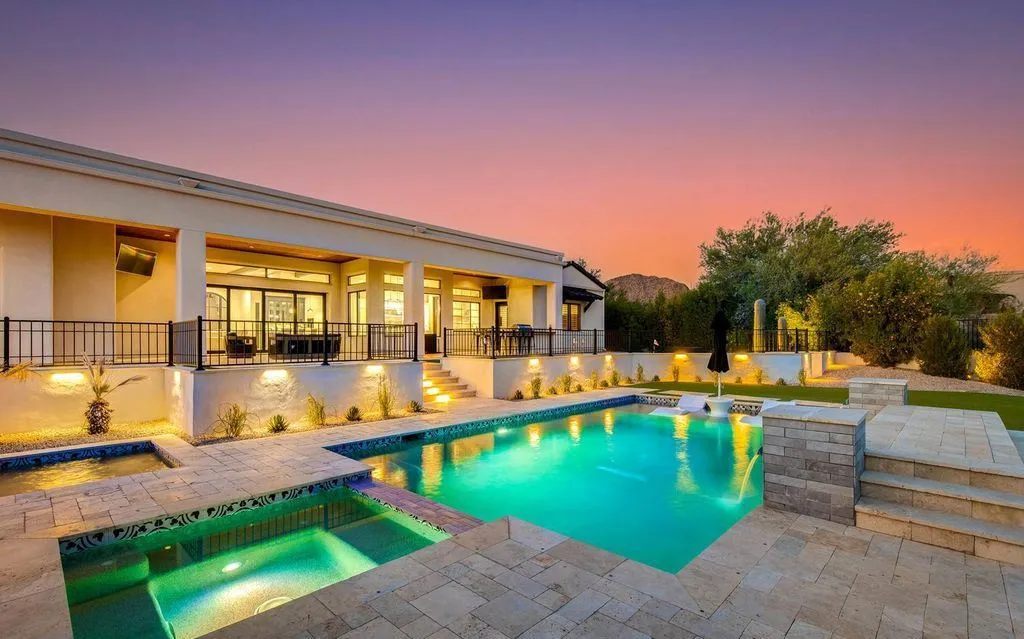 A Modern Desert Masterpiece in North Scottsdale Lists for $3.195 Million 26 25507 N 88th Way 25
