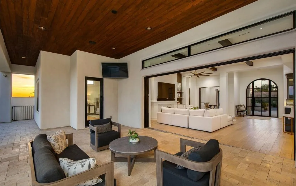 A Modern Desert Masterpiece in North Scottsdale Lists for $3.195 Million 17 25507 N 88th Way 7