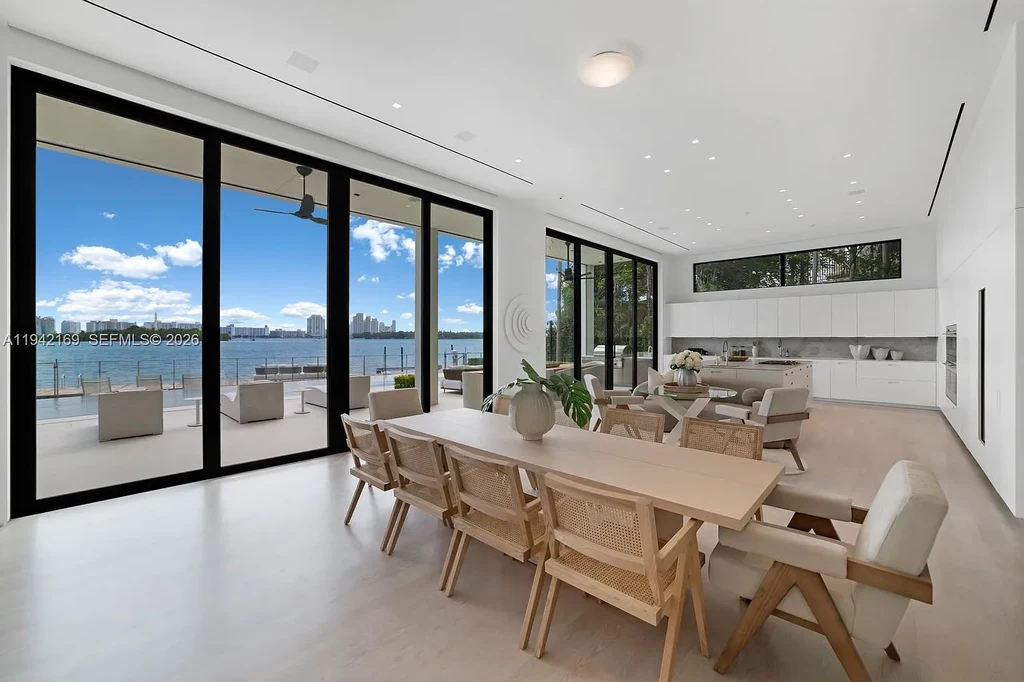 Stunning $35 Million Waterfront Masterpiece Redefining Luxury Living on Miami Beach’s Venetian Islands 11 Waterfront exterior of 33 E Di Lido Dr, a $35 million luxury home on Miami Beach’s Venetian Islands with direct Biscayne Bay frontage