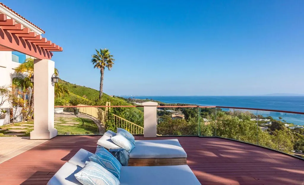 An Iconic $8.25M California Residence Blending Mediterranean Elegance With Panoramic Ocean Views 21 3895 Puerco Canyon Rd Spectacular Oceanfront Mediterranean Estate 11