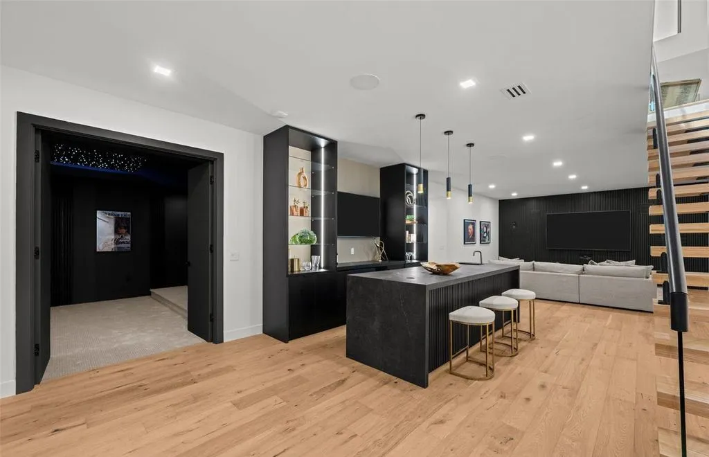 An Iconic Cherry Hills Village Estate Delivering Unmatched Privacy, Priced at $11.5 Million 22 49 Sunset Drive An Exceptional Cherry Hills Village Estate Offering Unmatched Privacy 17