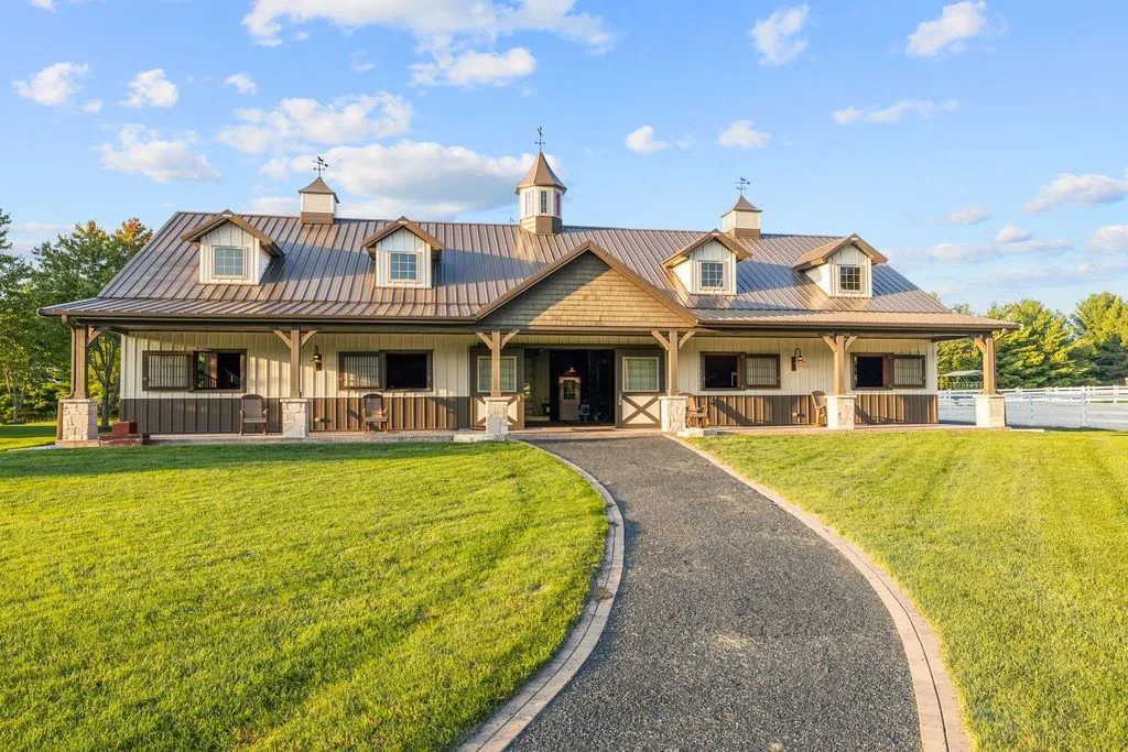 An Extraordinary 36-Acre Countryside Estate in Illinois Lists for $8.495M 26 5021 Minkler Rd A Trophy 36 Acre Countryside Haven Offering Rare Privacy 5