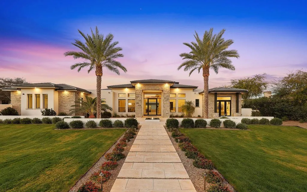 An Elite Arizona Residence Crafted for Seamless Indoor-Outdoor Living at $10.9M 5 5102 E Butler Dr A Striking Arizona Estate Where Modern Architecture Meets Resort Style Living 1