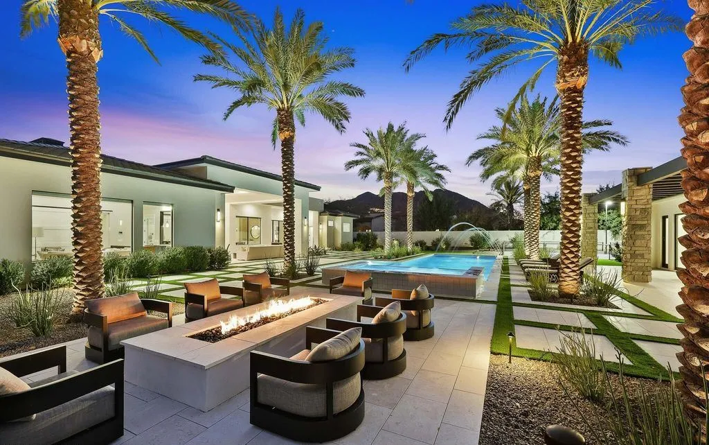 An Elite Arizona Residence Crafted for Seamless Indoor-Outdoor Living at $10.9M 19 5102 E Butler Dr A Striking Arizona Estate Where Modern Architecture Meets Resort Style Living 12