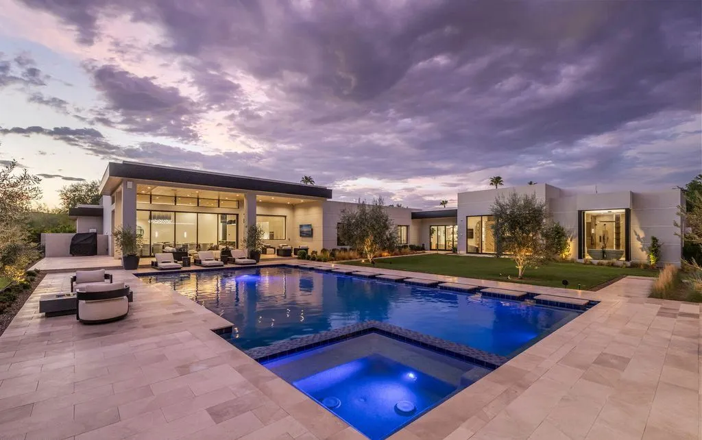 A Bold Contemporary Statement of Luxury and Precision Craftsmanship, Offered at $12.495M in Arizona 23 5441 E Via Buena Vis A World Class Contemporary Masterpiece 23