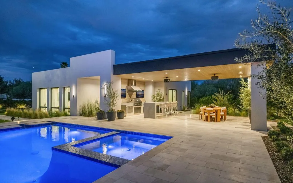 A Bold Contemporary Statement of Luxury and Precision Craftsmanship, Offered at $12.495M in Arizona 24 5441 E Via Buena Vis A World Class Contemporary Masterpiece 26