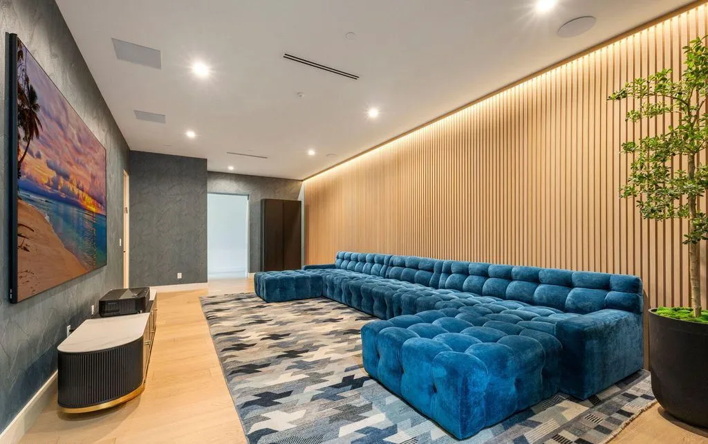 A Bold Contemporary Statement of Luxury and Precision Craftsmanship, Offered at $12.495M in Arizona 11 5441 E Via Buena Vis A World Class Contemporary Masterpiece 8