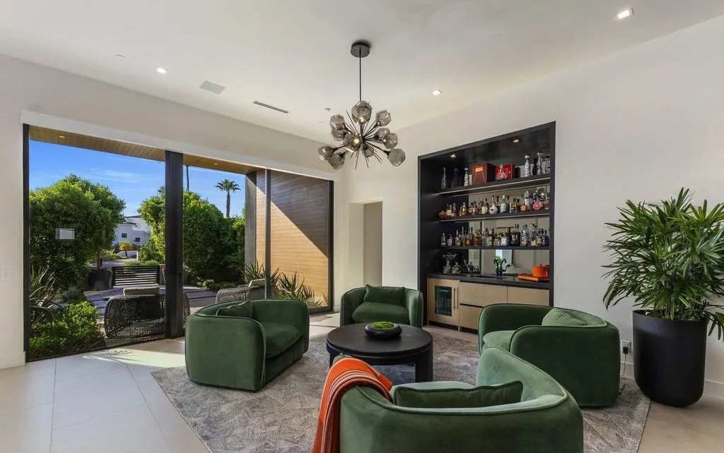 A Bold Contemporary Statement of Luxury and Precision Craftsmanship, Offered at $12.495M in Arizona 12 5441 E Via Buena Vis A World Class Contemporary Masterpiece 9