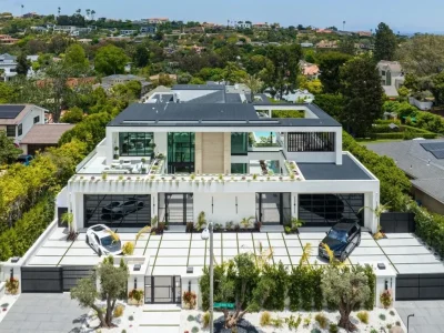 A Monumental Architectural Statement Defines Elite California Living at $18.5M 1 6283 La Jolla Scenic Dr S A Monumental Architectural Statement Defining California Luxury 1