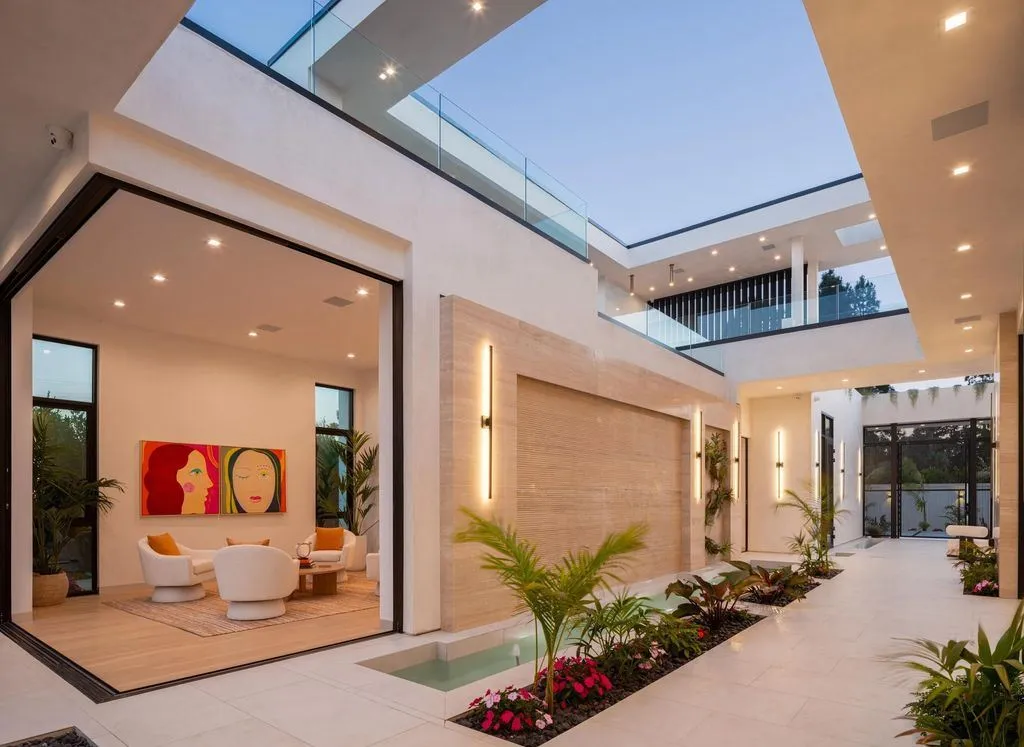A Monumental Architectural Statement Defines Elite California Living at $18.5M 12 6283 La Jolla Scenic Dr S A Monumental Architectural Statement Defining California Luxury 11