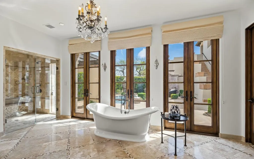 A Paradise Valley Mountain-View Masterpiece Asks $17.9 Million 14 6721 E Cheney Dr Showcases a Spectacular Mountain View Sanctuary in Paradise Valley 10