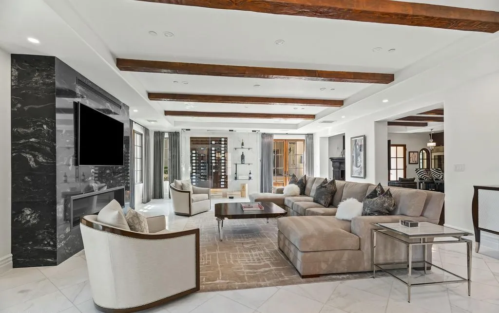 A Paradise Valley Mountain-View Masterpiece Asks $17.9 Million 23 6721 E Cheney Dr Showcases a Spectacular Mountain View Sanctuary in Paradise Valley 12