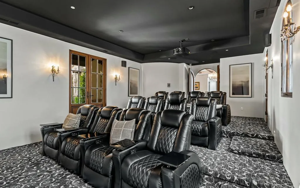 A Paradise Valley Mountain-View Masterpiece Asks $17.9 Million 24 6721 E Cheney Dr Showcases a Spectacular Mountain View Sanctuary in Paradise Valley 13