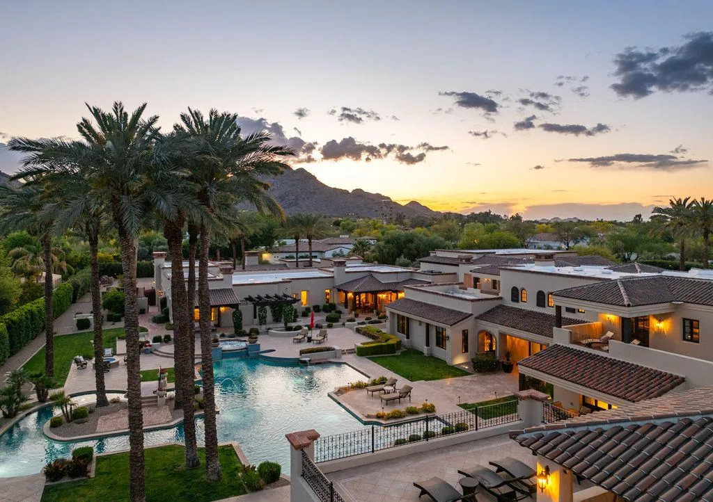 A Paradise Valley Mountain-View Masterpiece Asks $17.9 Million 29 6721 E Cheney Dr Showcases a Spectacular Mountain View Sanctuary in Paradise Valley 25