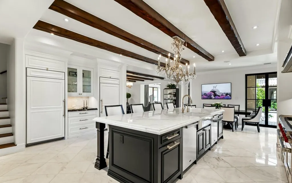 A Paradise Valley Mountain-View Masterpiece Asks $17.9 Million 10 6721 E Cheney Dr Showcases a Spectacular Mountain View Sanctuary in Paradise Valley 6