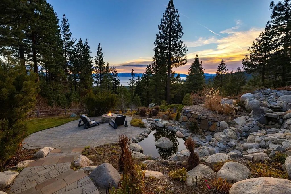 An Architectural Masterpiece Embracing Forest Tranquility and Panoramic Lake Tahoe Views Lists for $14.5 Million 30 749 Burgundy Rd Showcases a Breathtaking Mountain Masterpiece Framed by Forest and Lake Tahoe Serenity 27