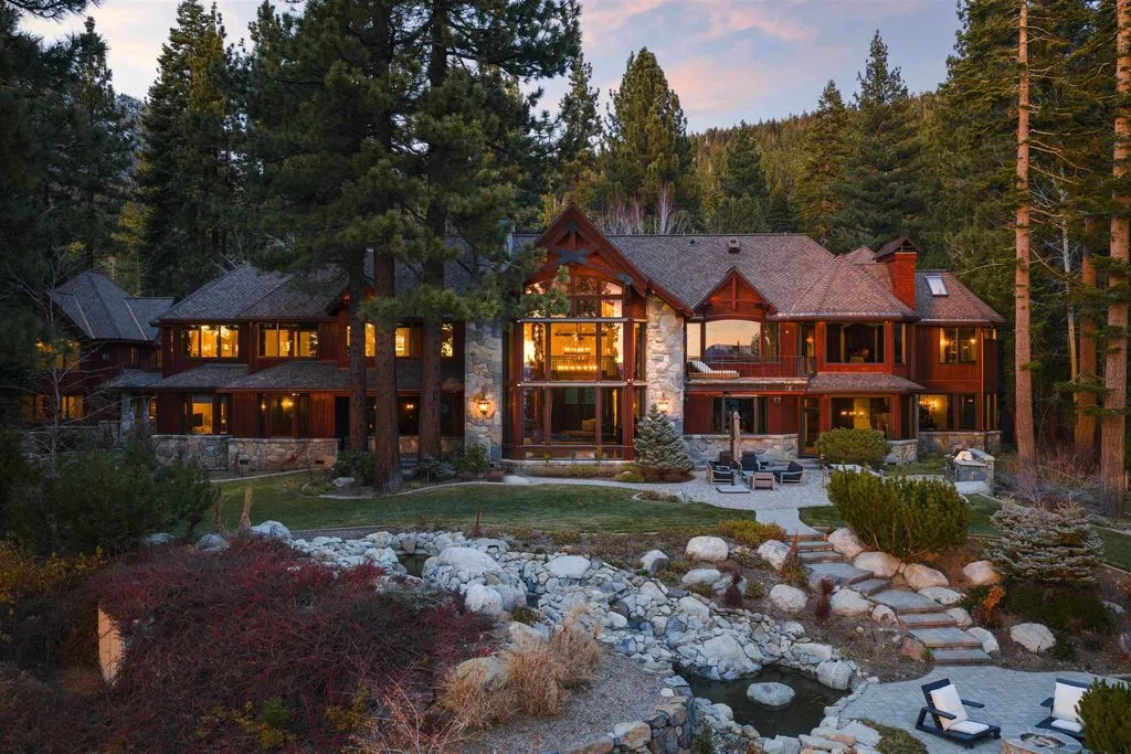 An Architectural Masterpiece Embracing Forest Tranquility and Panoramic Lake Tahoe Views Lists for $14.5 Million 26 749 Burgundy Rd Showcases a Breathtaking Mountain Masterpiece Framed by Forest and Lake Tahoe Serenity 3
