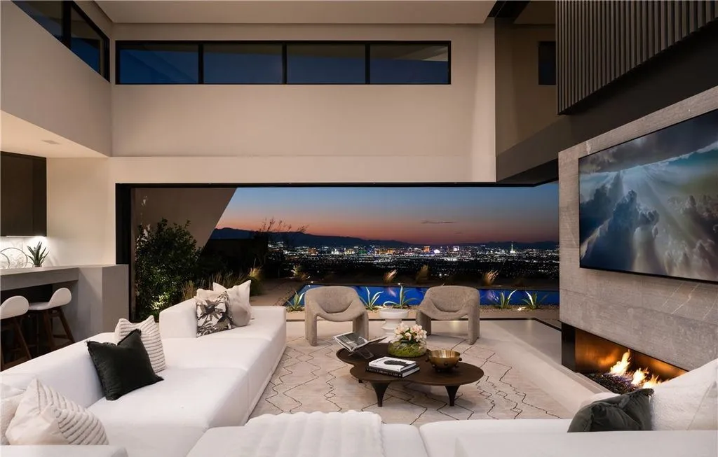 This Architecturally Significant Two-Story Residence Melds With Nevada’s Serene Mountains at $9.3M 10 8 Chisel Crest Ct Showcases a Breathtaking Two Story Home Blending With Nevadas Mountain Landscape 6