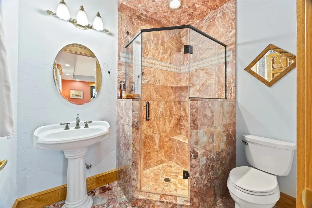 A Montana Home Where Timeless Design and Resort-Caliber Comfort Quietly Converge at $3.25M 19 859 Hamilton Heights Rd An Extraordinary Montana Estate With Resort Level Comfort 15