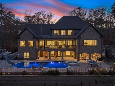 An Elite North Carolina Lakefront Estate With Resort-Style Amenities Lists for $3.25 Million 1 875 Starboard Reach An Elite Lakefront Estate With Resort Style Living 3