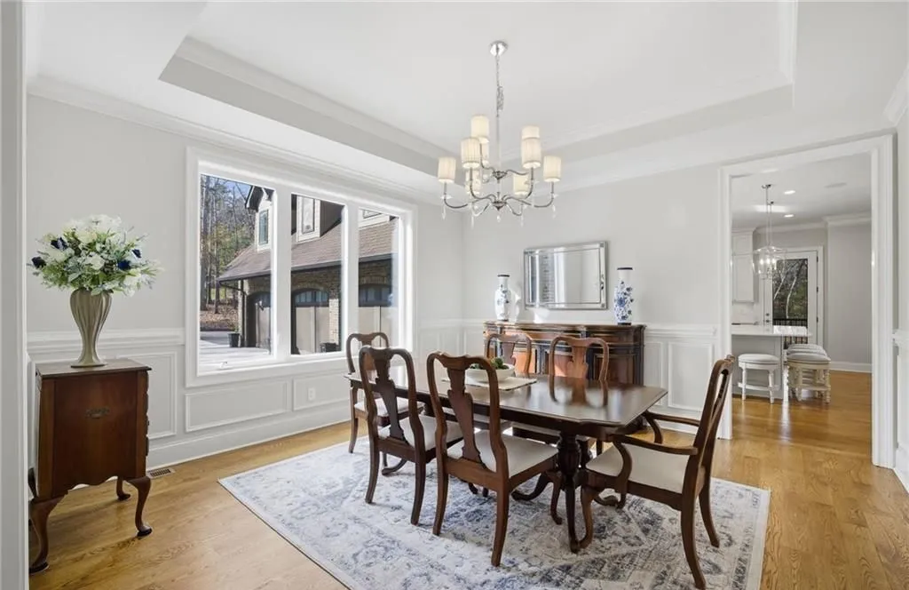 An Elite North Carolina Lakefront Estate With Resort-Style Amenities Lists for $3.25 Million 10 875 Starboard Reach An Elite Lakefront Estate With Resort Style Living 7