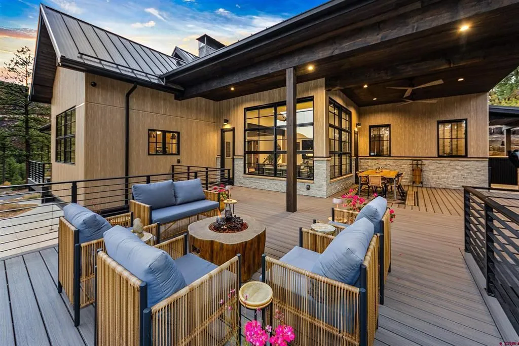 A Remarkable Veritas-Built Residence Elevates Colorado Luxury Living at $3.967M 15 Exclusive Mountain Estate 48 Sego Lily Court in Twin Buttes Durango 15