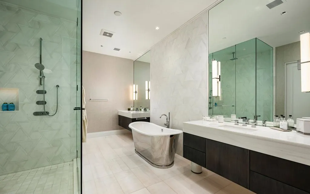 Ultra-Luxury Arizona Estate by PHX Design Architecture Asks $32.875M With Iconic Panoramic Views 23 Extraordinary 19287 N 107th St Estate in Arizona Asks 32.875M Commanding Iconic Golf and Mountain Views 16