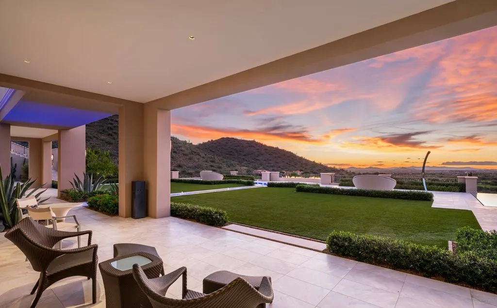 Ultra-Luxury Arizona Estate by PHX Design Architecture Asks $32.875M With Iconic Panoramic Views 19 Extraordinary 19287 N 107th St Estate in Arizona Asks 32.875M Commanding Iconic Golf and Mountain Views 22