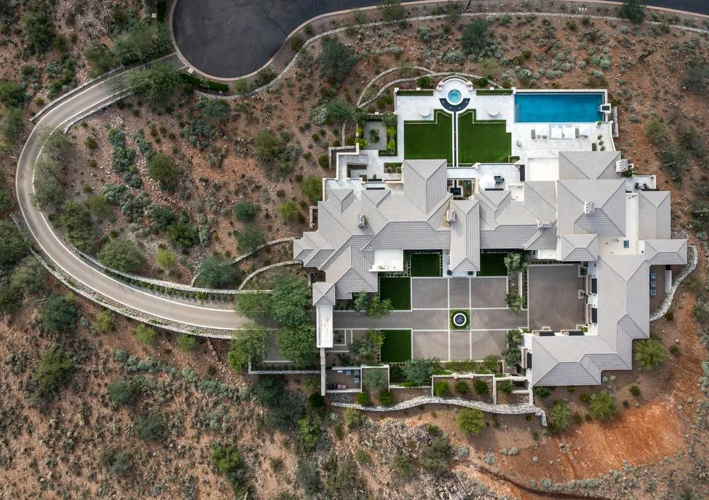 Ultra-Luxury Arizona Estate by PHX Design Architecture Asks $32.875M With Iconic Panoramic Views 32 Extraordinary 19287 N 107th St Estate in Arizona Asks 32.875M Commanding Iconic Golf and Mountain Views 28