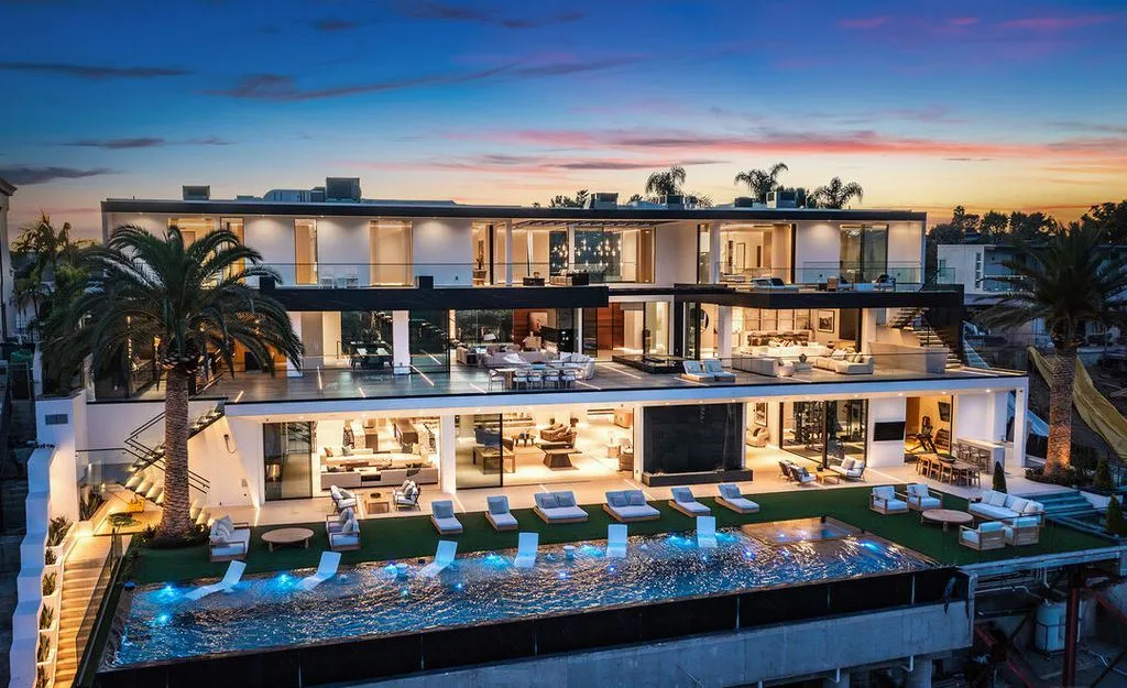 A Sculptural Bel Air Architectural Estate With Sweeping City and Canyon Views Lists for $38M 5 Extraordinary 2078 Stradella Rd Commands Unrivaled City Canyon and Reservoir Views 2