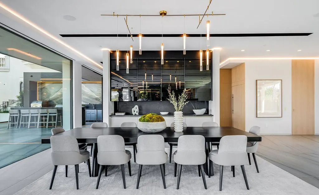 A Sculptural Bel Air Architectural Estate With Sweeping City and Canyon Views Lists for $38M 13 Extraordinary 2078 Stradella Rd Commands Unrivaled City Canyon and Reservoir Views 9