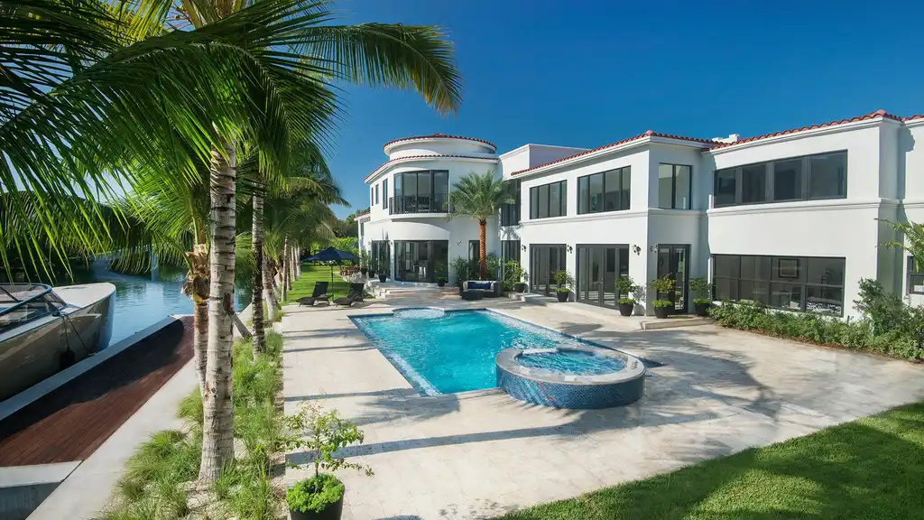 Flamingo Residence by Kobi Karp, A Layered Expression of Light, Texture, and Quiet Luxury 3 Flamingo Residence by Kobi Karp, A Layered Expression of Light, Texture, and Quiet Luxury