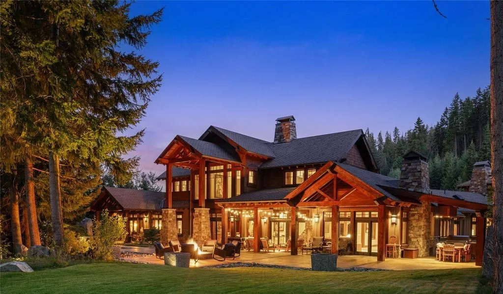 An Extraordinary Expression of Privacy and Sophistication in Washington, Priced at $4.699M 26 Inside 71 Quick Creek Lane an Extraordinary Washington Retreat Defined by Privacy and Prestige 19