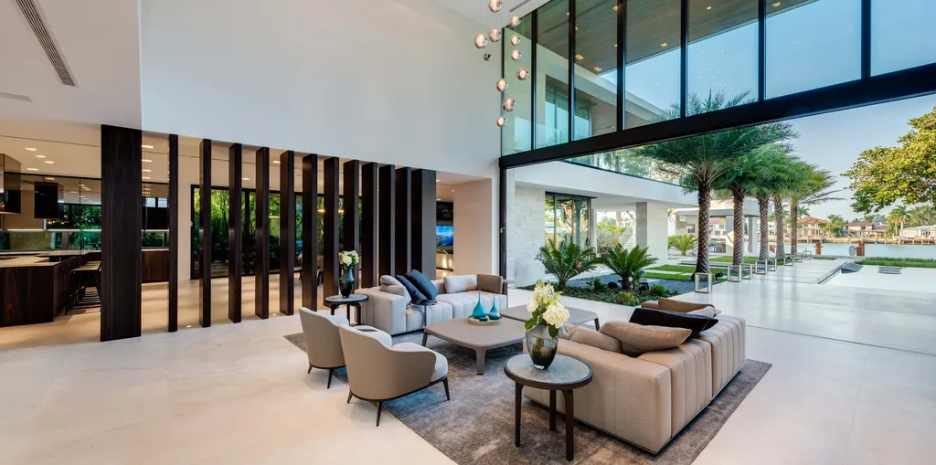 Palm Island Residence by Choeff Levy Fischman, A Waterfront Home Sculpted by Light and Landscape 11 Palm Island Residence by Choeff Levy Fischman, A Waterfront Home Sculpted by Light and Landscape