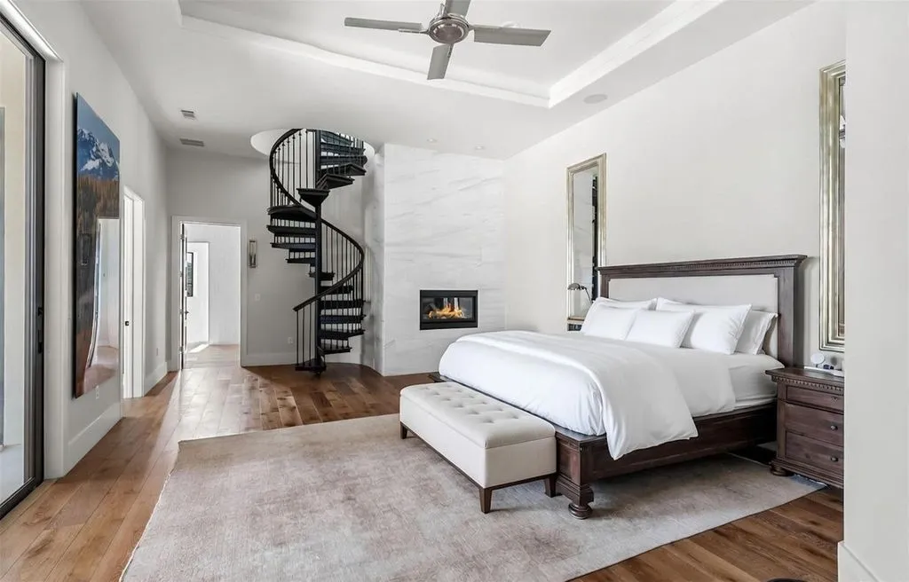 This Modern Spanish Estate by Built Green Custom Homes Hits the Texas Market at $5.499M 13 Spectacular Modern Spanish Estate at 12109 Musket Rim St Lists for 5.499M in Texas 14