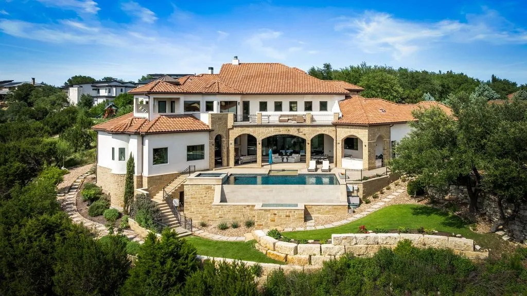 This Modern Spanish Estate by Built Green Custom Homes Hits the Texas Market at $5.499M 26 Spectacular Modern Spanish Estate at 12109 Musket Rim St Lists for 5.499M in Texas 28