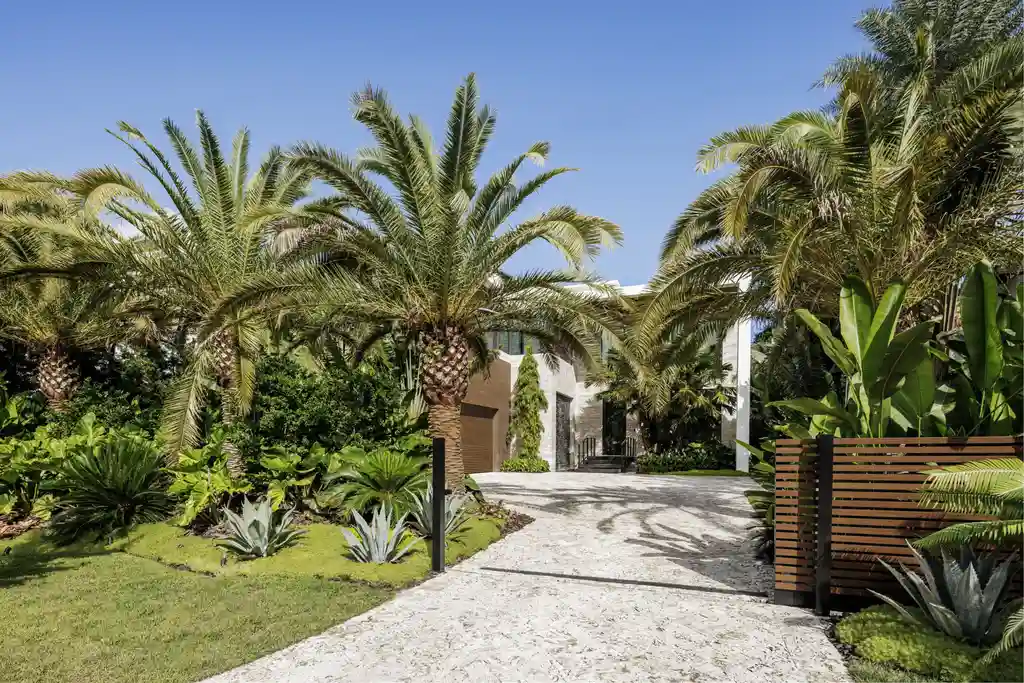 Sunset Island Canal Residence by Kobi Karp, A Refined Dialogue Between Architecture and Water 8 Sunset Island Canal Residence by Kobi Karp, A Refined Dialogue Between Architecture and Water