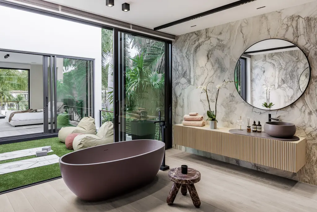 Sunset Island Canal Residence by Kobi Karp, A Refined Dialogue Between Architecture and Water 9 Sunset Island Canal Residence by Kobi Karp A Refined Dialogue Between Architecture and Water 8