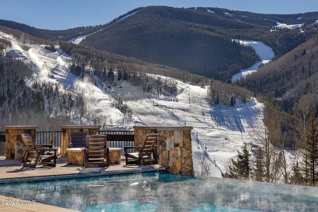 An Ultra-Private $38 Million Colorado Estate Blends Monumental Scale With Breathtaking Setting 16 1000 Spraddle Creek Rd A Breathtaking 38 Million Colorado Mountain Estate 14