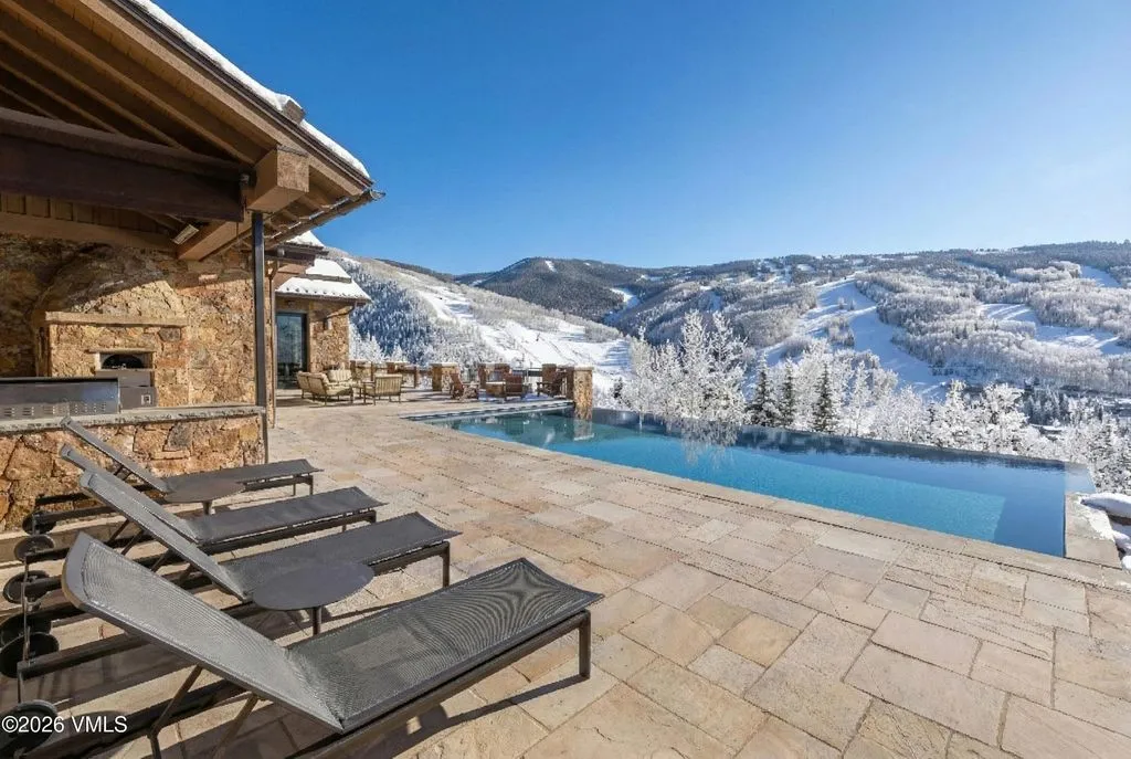 An Ultra-Private $38 Million Colorado Estate Blends Monumental Scale With Breathtaking Setting 17 1000 Spraddle Creek Rd A Breathtaking 38 Million Colorado Mountain Estate 15