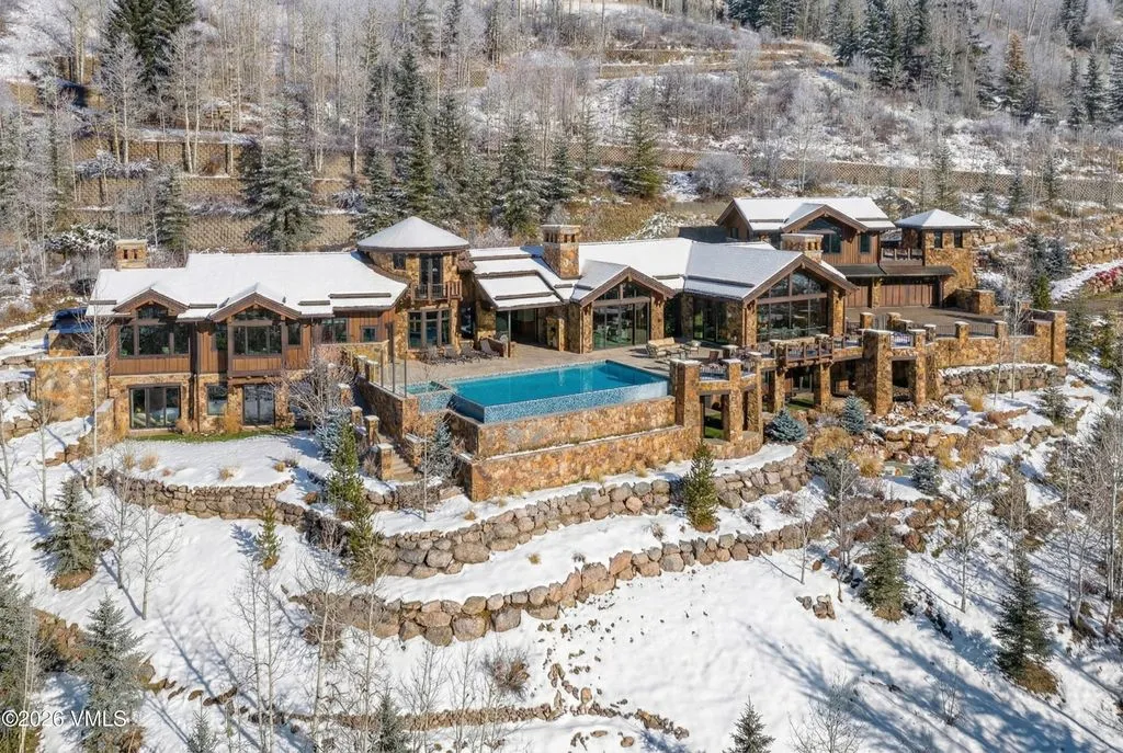 An Ultra-Private $38 Million Colorado Estate Blends Monumental Scale With Breathtaking Setting 6 1000 Spraddle Creek Rd A Breathtaking 38 Million Colorado Mountain Estate 2