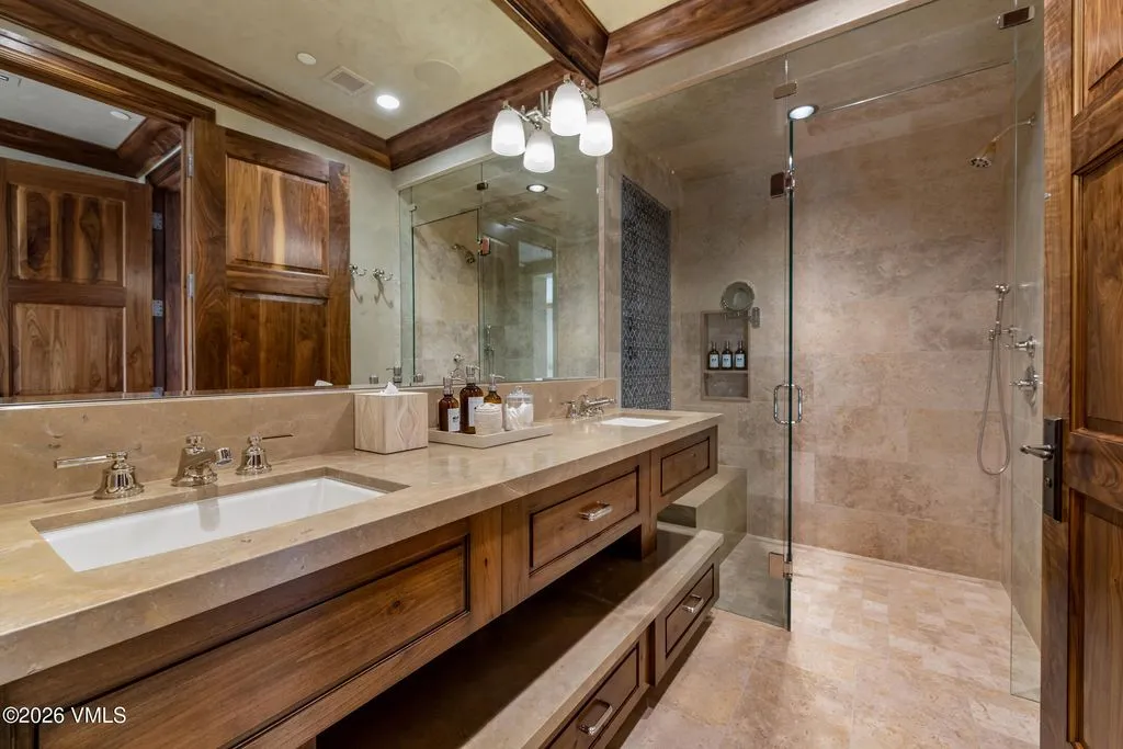 An Ultra-Private $38 Million Colorado Estate Blends Monumental Scale With Breathtaking Setting 23 1000 Spraddle Creek Rd A Breathtaking 38 Million Colorado Mountain Estate 21