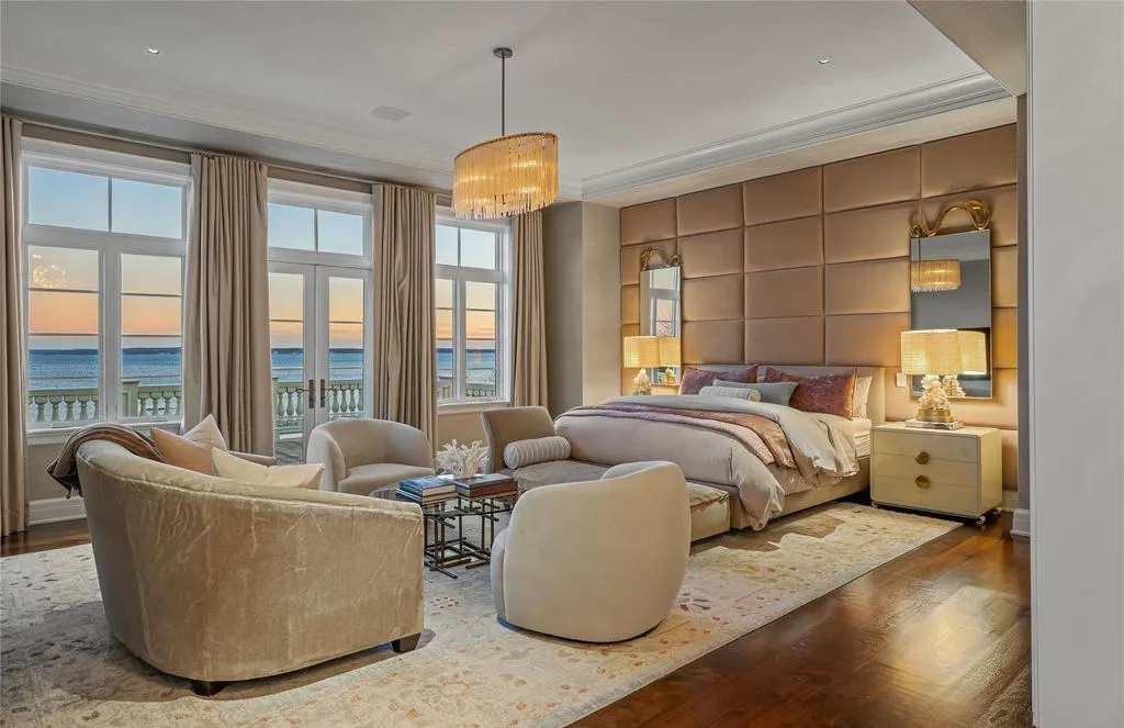 Thompson-Raissis–Designed New York Home With Breathtaking Water Views at $9.95 Million 21 106 Premium Point Breathtaking Water View Home 13