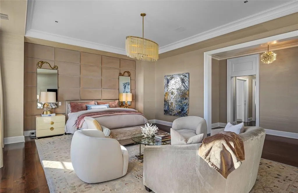 Thompson-Raissis–Designed New York Home With Breathtaking Water Views at $9.95 Million 22 106 Premium Point Breathtaking Water View Home 14